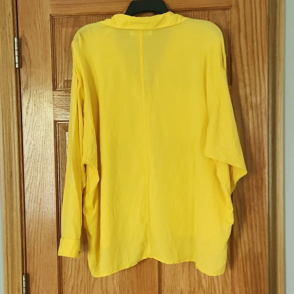 Urban Outfitters Kenny Button-Down yellow Shirt size MEDIUM - Picture 8 of 16